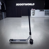 Striker Toni Street Black/Silver Custom Build - Black/Silver