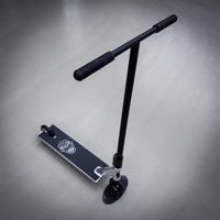 Striker Toni Street Black/Silver Custom Build - Black/Silver