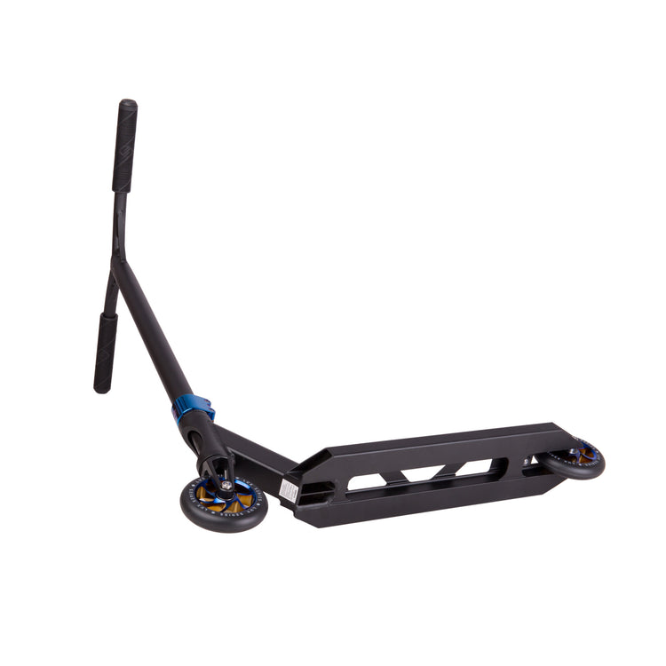 Striker Lux Trick Løbehjul - Black/Blue Chrome-ScootWorld.dk